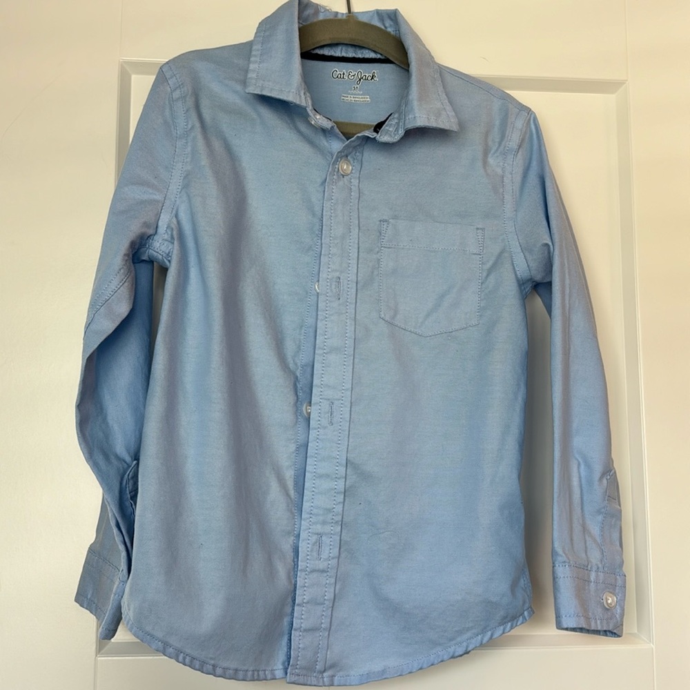 CAT & JACK BUTTON DOWN
